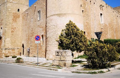 Alcamo Historic Center Apartment | In the middle between Piazza della Repubblica and Piazza Ciullo - Apartment with shower