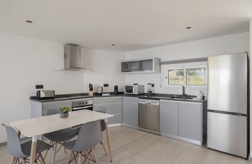 Arco da Calheta Apartment | In the West - Intelsol Calheta Apartments II