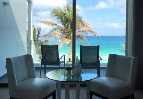 Zona Hotelera Villa | Increíble Villa a la orilla del mar Caribe