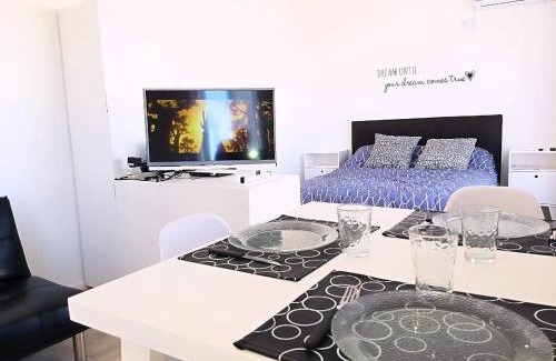 Constitucion Apartment | Independencia 1302 10A by HB