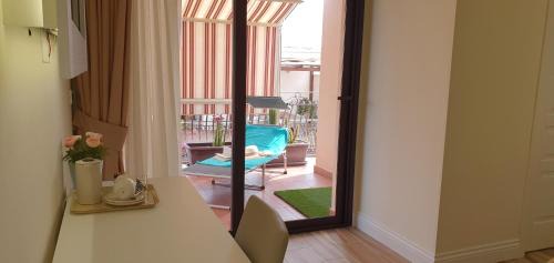 Giardini Naxos Bed & Breakfast | Ines bed and breakfast