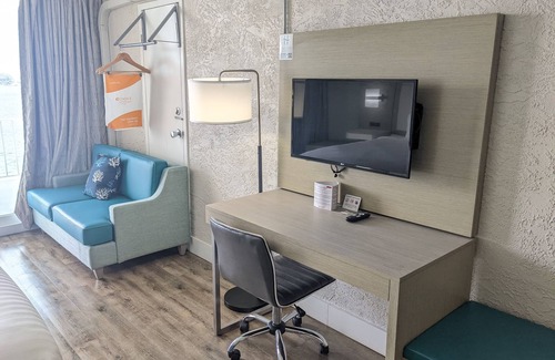 Destin Hotel | Inn on Destin Harbor, an Ascend Collection Hotel