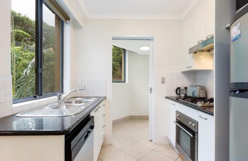 Pyrmont Apartment | Inner city retreat in Pyrmont 1 bdrm with Car space - 28 Mill