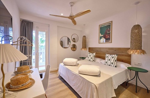 Cala d'Or Hotel | INNER Hostal Es Molí