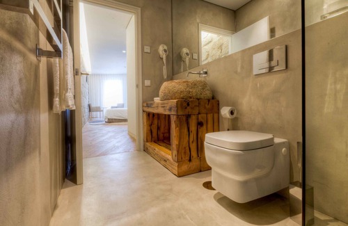Sao Nicolau House | inPatio GuestHouse
