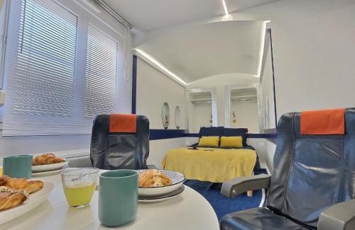 Luneville Apartment | Insolite - Jet Privé - Expérience Cinéma et coc00ning - Moontown