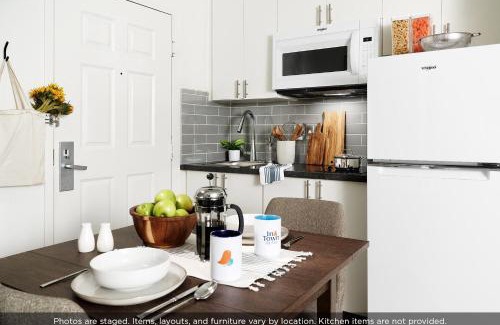 Northern Woods Hotel | InTown Suites Extended Stay Columbus OH - North