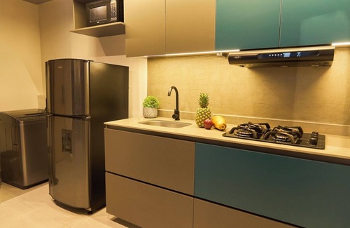 Estadio Apartment | Inviting Stadio Suite Rosa Negra