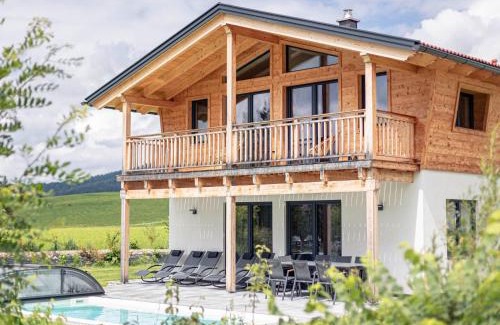 Inzell Ski Chalet | Inzell Chalets with private pool