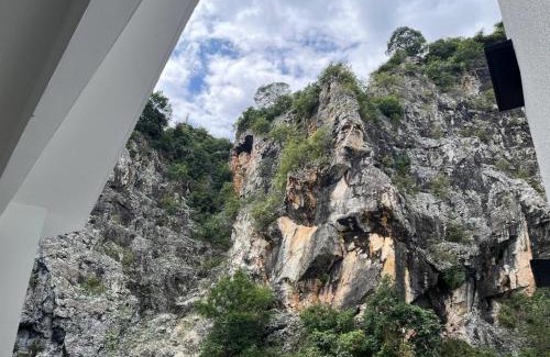 Hulu Kinta Apartment | Ipoh Cove Hillside by GHS
