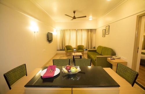Bhim Nagar Hotel | IRA By Orchid Mumbai T2 International Airport - Formerly Vits Mumbai