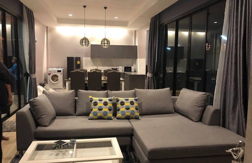 Kao Yai Villa | Issarindr Pool Villa is a modern style home with beautiful private swimming pool