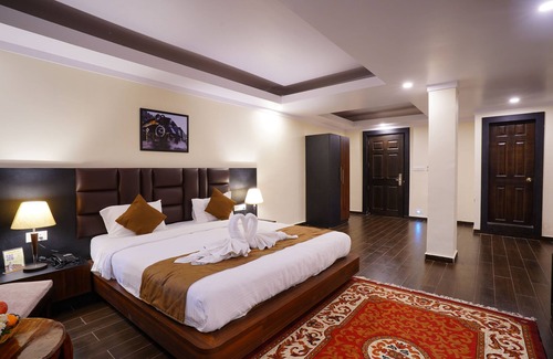 Darjeeling Hotel | Istana Resort and Spa