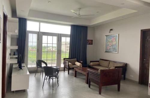 Chandigarh House | IT City Luxe Homestay-Secure & Comfortable Stay in Mohali