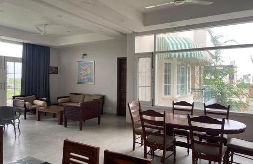 Chandigarh House | IT City Luxe Homestay-Secure & Comfortable Stay in Mohali