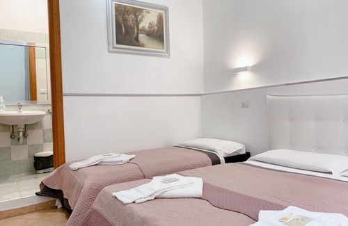 Rione XVIII Castro Pretorio House | Motel ∙ 8 guests
