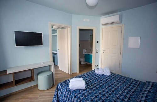 Santa Maria di Castellabate Hotel | CAMERA ATENA-Family room-Connected-Private Bathroom-Balcony