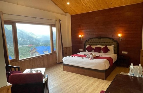 Manali Hotel | ITMElysian Manali near Martins