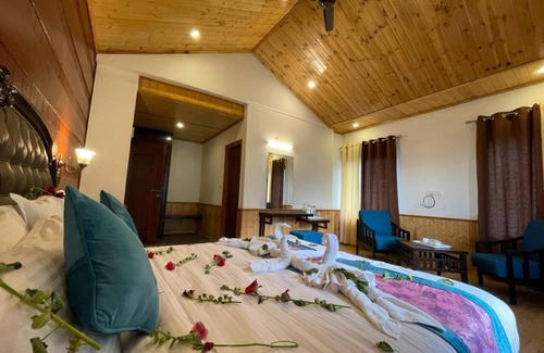Manali Hotel | ITMElysian Manali near Martins