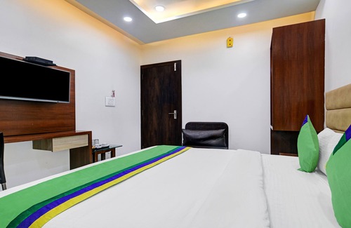 Thiruvananthapuram Hotel | Itsy By Treebo - Le Fort