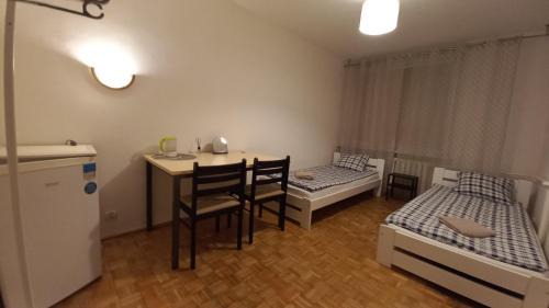 Marymount Apartment | Ivory House (Marymont-Ruda)