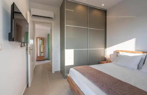 Aegina Town House | Ivy's Light