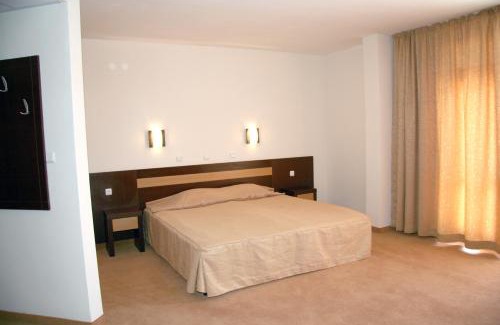 Sunny Beach Hotel | Izola Paradise Hotel - All Inclusive