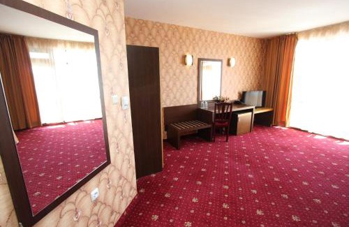 Sunny Beach Hotel | Izola Paradise Hotel - All Inclusive