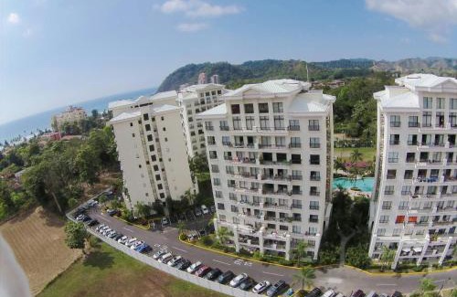 Jaco Apartment | Jaco Bay 4903 Three bdrm Suite Spectacular Views Pool