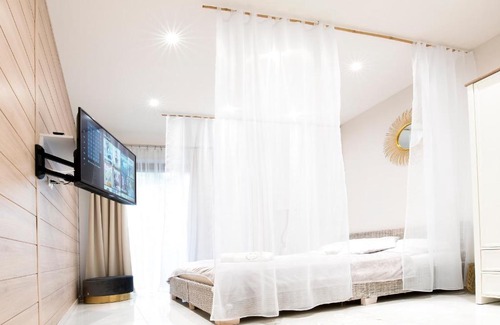 Warszawskie Apartment | Jacuzzi SPA Prestige