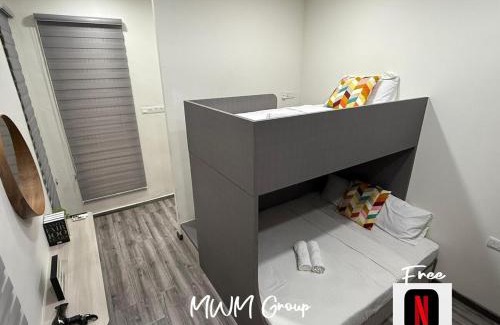 Taman Century House | Jalan Rusa Studio Room Walks to KSL Mall JB