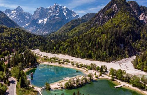 Kranjska Gora Apartment | JASNA NATUR Resort by the lake