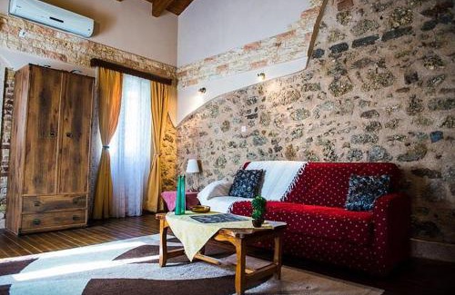 Dafnata Apartment | Jason's Stone House