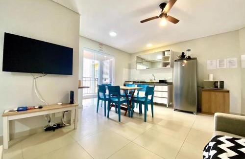 Umuarama Apartment | Jathy - Apt no Centro com Piscina e Varanda Gourmet
