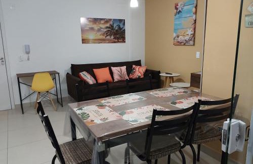 Umuarama Apartment | Jathy - centro, Varanda Gourmet, ar condicionado, Piscina e Wi-Fi