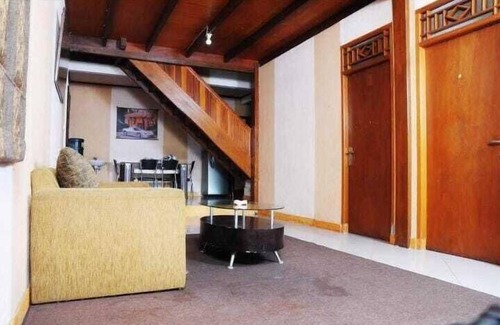 Cisarua Hotel | Jatimas Hijau Hotel & Villa