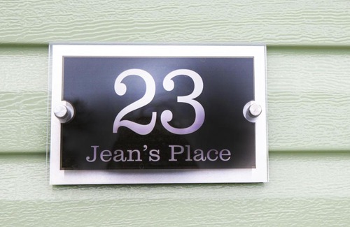 West Heslerton House | Jean's Place