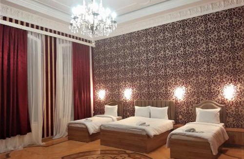 Yasamal House | Jeanne d'Arc Hotel