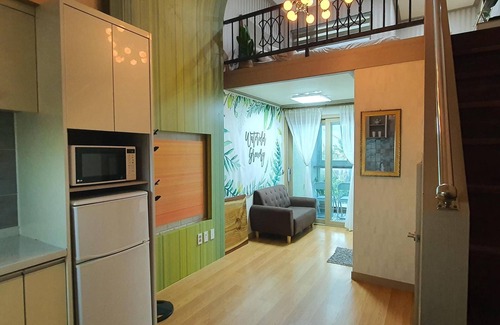 Hallim House | Jeju Basafan Spa Pension