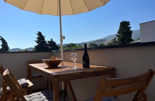 Island Hvar Apartment | Jelsa Park
