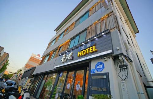 Jeonju House | Jeonju Hanok Maeul Pungkyeong Guest and Hotel