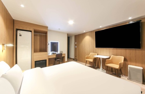 Jeonju Hotel | Jeonju Hotel Twosome Stay Junghwasandong