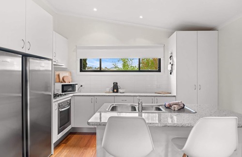 Jindabyne House | Jillamatong 14 - 3BR House l Pet Friendly l Fenced Backyard l WiFi