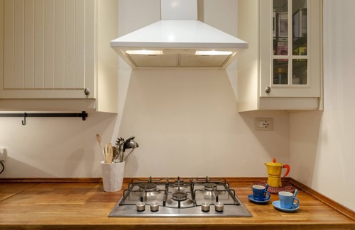 Castelletto Apartment | JOIVY Family Flat, 5 Mins to Piazza Corvetto
