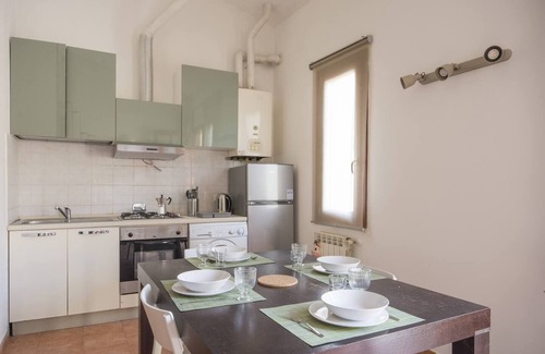 Pisa Apartment | JOIVY Green Terraced House