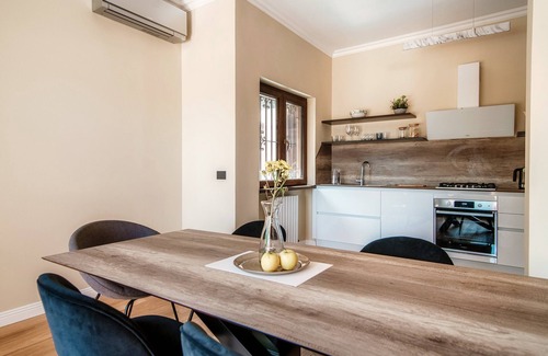 Como Apartment | JOIVY Villa Sofia