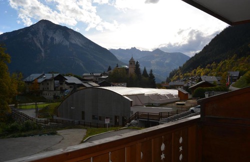 Champagny-en-Vanoise Apartment | joli studio exposé sud avec terrasse