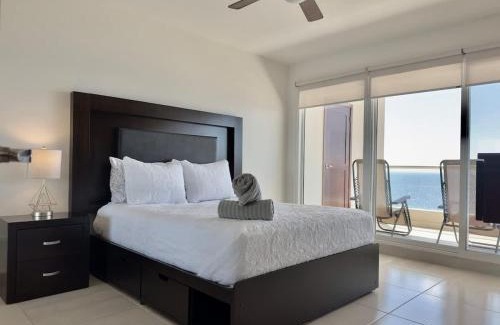 Rosarito House | Jolla Excellence 2bd 2b Pool & Beach