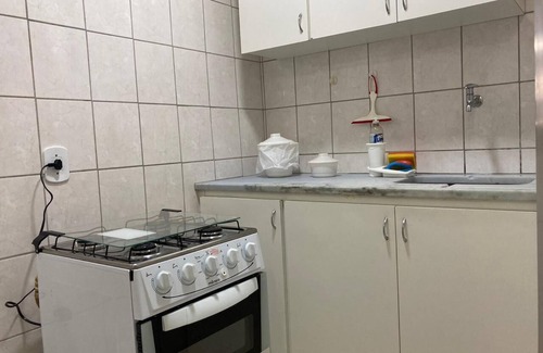 Vila Nova Apartment | Joneson Aluga Quitinete Próximo a Praia do Forte até 4 Pessoas