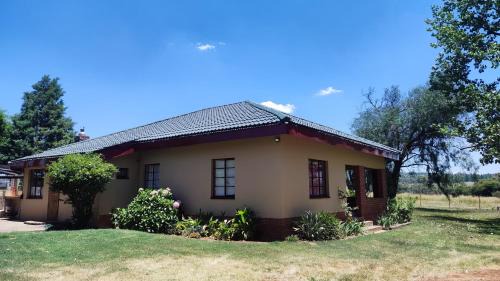 Newcastle House | Jooste Road Self-Catering